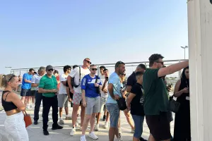 (ΦΩΤΟΣ Kerkida) Από νωρίς στο γήπεδο οι Παφίτες 