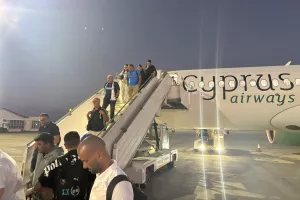 05:40 άφιξη των πρωταθλητών