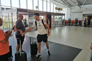 Στο αεροδρόμιο με Άρη για Αθήνα (φώτος/βίντεο kerkida)