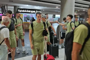 (ΦΩΤΟΣ/BINTEO kerkida) Πέταξε... για την πρόκριση η ΑΕΚ