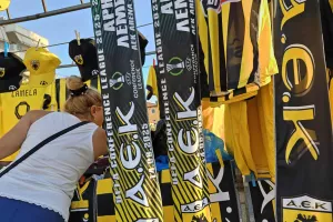 (ΒΙΝΤΕΟ-φώτος kerkida) Χαμός από κόσμο στην OPAP Arena
