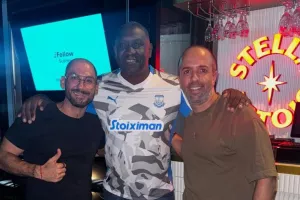 Χαρούμενος... για Μάρκοβιτς ο Χέσκι! (Φώτο)