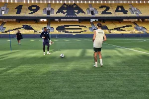 (Βίντεο-Φώτος Kerkida) Η προπόνηση του Άρη στην "OPAP Arena" 