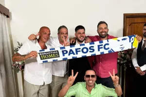 Γάμος... ΠΑΦΙΤΙΚΟΣ!