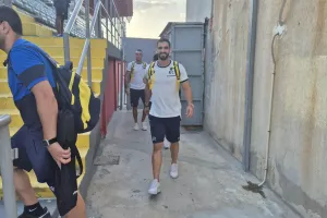 Η άφιξη του ΑΠΟΕΛ (Φώτος kerkida)