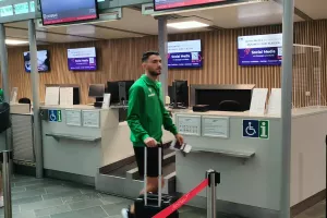 (Φώτος Kerkida) Check in… για Κύπρο 