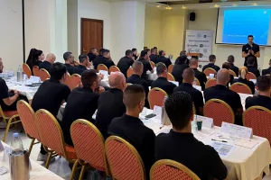 Αντόνιο Νταμάτο/"'Θέλω να μου δείξετε εμπιστοσύνη"