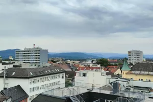 Η κεντρική πλατεία στο "Klagenfurt" (Φώτος)