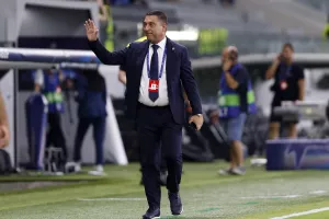 Χαιρέτισε τον κόσμο 