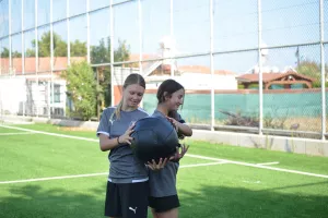 Pafos FC Ladies/Επιστροφή στις προπονήσεις (φώτος)