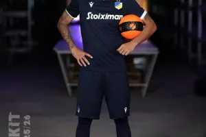 Η 3η φανέλα του ΑΠΟΕΛ (Φώτος)