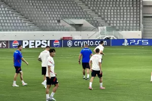 (Βίντεο-Φώτος Kerkida) Προπόνηση του Ερυθρού Αστέρα στο "Αλφαμέγα"