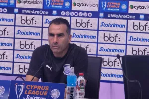 "Μία μεγάλη απολογία στον κόσμο - Ότι φωνάζουν έχουν δίκαιο" 