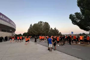 (Φώτος Kerkida) Πορτοκαλί... σκηνικό!