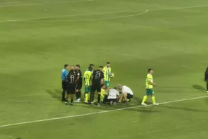 Με 10 για... ένα ημίχρονο η ΑΕΛ