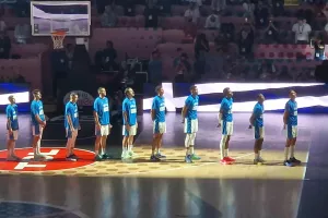 (BINTEO Kerkida) Η παρουσίαση της Εθνικής Ελλάδος και ο Εθνικός Ύμνος!