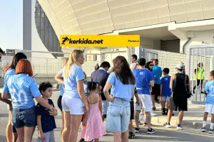 (ΦΩΤΟΣ Kerkida) Από νωρίς στο γήπεδο οι Παφίτες 