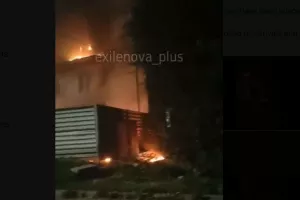 Επιδρομή drones της Ουκρανίας προκαλεί πυρκαγιά σε ρωσικό σιδηροδρομικό σταθμό