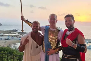 Λομάκιν/Πάρτι με concept Αρχαία Ελλάδα - Είσοδος με Αργυρό, ψυχαγωγία με Φουρέιρα! (Φώτος/Βίντεο)