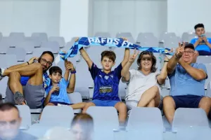 Έγραψε ΙΣΤΟΡΙΑ η Πάφος/Με ΓΚΟΛΑΡΑ του Ζάζα στα… αστέρια του Champions League (φώτος)