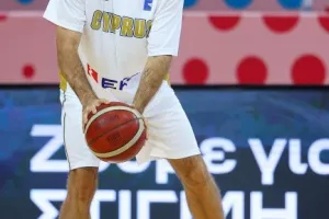 Άλλη κλάση οι Σέρβοι, κέρδισαν... σβηστά την Κύπρο (Φώτος)