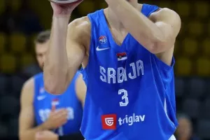 Άλλη κλάση οι Σέρβοι, κέρδισαν... σβηστά την Κύπρο (Φώτος)
