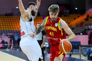 (Φωτορεπορτάζ) Δράση στη Λεμεσό με EuroBasket!