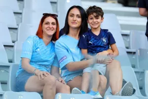 (Φώτος) Ο κόσμος στις εξέδρες 