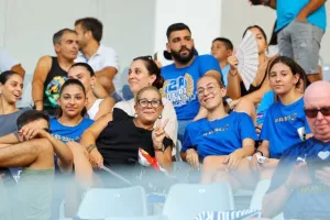 (Φώτος) Ο κόσμος στις εξέδρες 