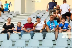 (Φώτος) Ο κόσμος στις εξέδρες 
