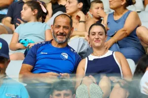 (Φώτος) Ο κόσμος στις εξέδρες 