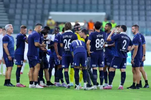 Βλέπει... Champions League