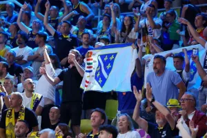 Με σούπερ Φοντέκιο η Ιταλία... καθάρισε την Βοσνία (Φώτος)