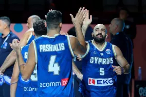 Ανταγωνιστική... όσο μπορούσε η Εθνική μας - Ήττα στην πρεμιέρα (Φωτος) 