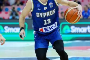 Ανταγωνιστική... όσο μπορούσε η Εθνική μας - Ήττα στην πρεμιέρα (Φωτος) 