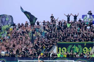 ΑΕΚ-Λέγκια: Βάλτε της δύσκολα/Τεσσάρα και πάει για πρόκριση!