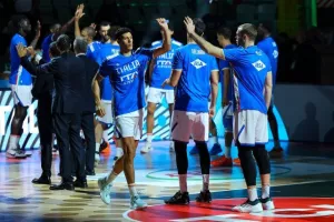 Κυριάρχησε στο φινάλε και πέτυχε την πρώτη της νίκη η Ιταλία (Φώτος)