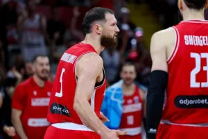 Κυριάρχησε στο φινάλε και πέτυχε την πρώτη της νίκη η Ιταλία (Φώτος)