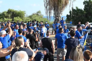 (Βίντεο-Φώτος Kerkida) Τα ΠΑΝΤΑ από την άφιξη του Νταβίντ Λουίζ!