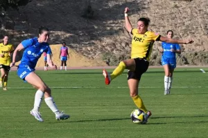 Ήττα για Apollon Ladies (φώτος)