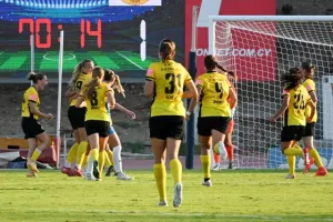 Ήττα για Apollon Ladies (φώτος)