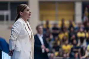Συνεχίζει με Κάλια στον πάγκο