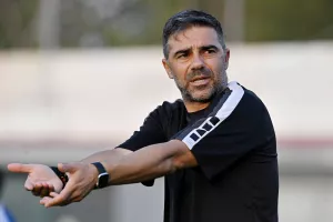 Δοκιμασία... με Απόλλωνα
