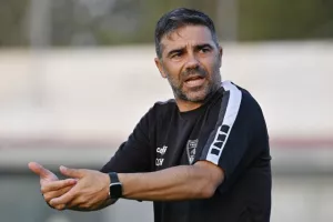 Με χατ-τρικ του Πικκή, ο Ολυμπιακός κέρδισε την Ομόνοια Αραδίππου  (ΦΩΤΟΣ)