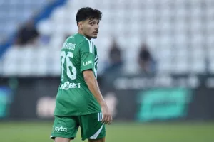 Ομόνοια Αραδίππου-Άρης: Λύτρωση στο 90+9' με Σεμέδο και δύο στα δύο (φώτος)