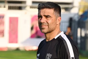 Ξέρει... ο Μαρίνος