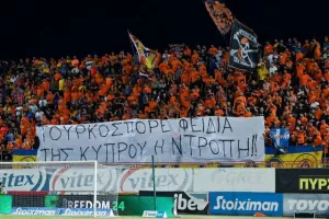 Freedom24 Krasava ENY Ύψωνα - ΑΠΟΕΛ: Με Κόρμπου -Πιέρο, "διπλό" στην πρεμιέρα