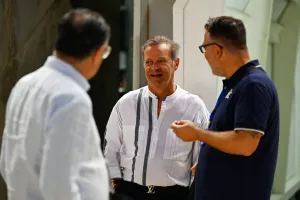 Εντός... ο Πρόδρομος!