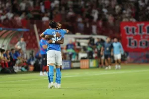 Ερυθρός Αστέρας - Πάφος FC: Σπουδαίο διπλό και "ραντεβού" με τ' αστέρια! (φώτος)