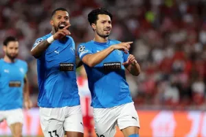 Ερυθρός Αστέρας - Πάφος FC: Σπουδαίο διπλό και "ραντεβού" με τ' αστέρια! (φώτος)